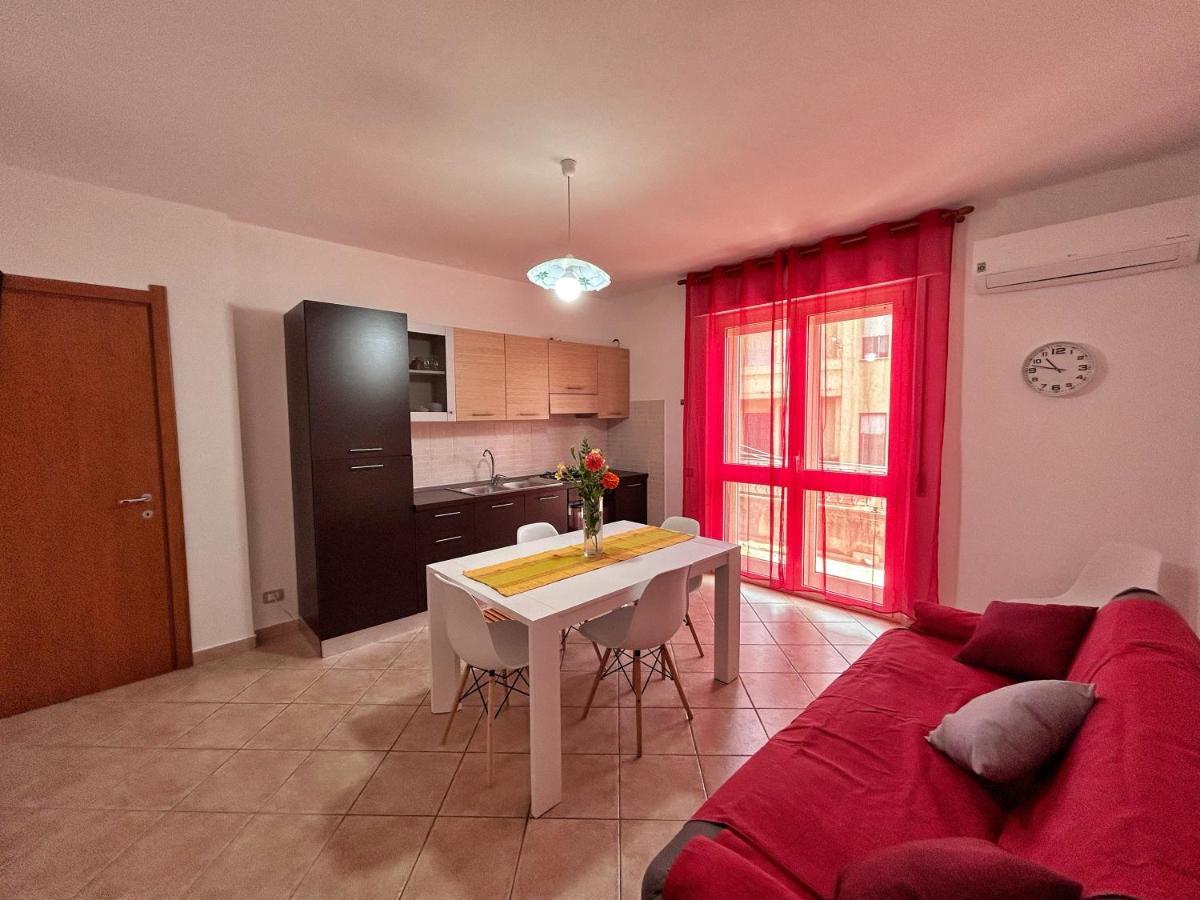 Zefiro Apartment Cabras Ngoại thất bức ảnh